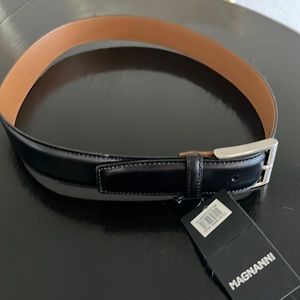 NWT means Magnanni Belt
